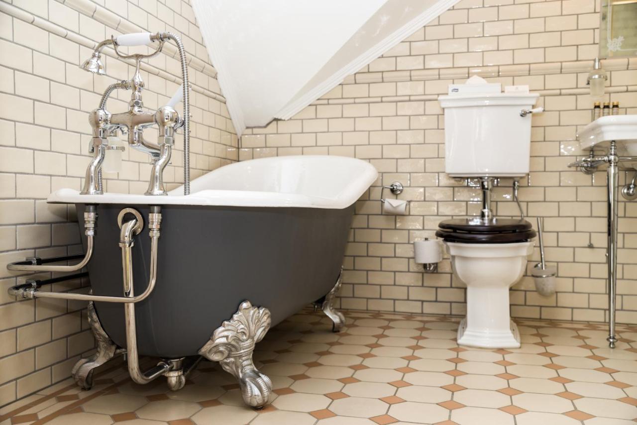 Walaker Hotel Солворн Экстерьер фото